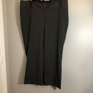 Torrid Women’s Trouser Pants Size 20R Charcoal Gray ￼NWT